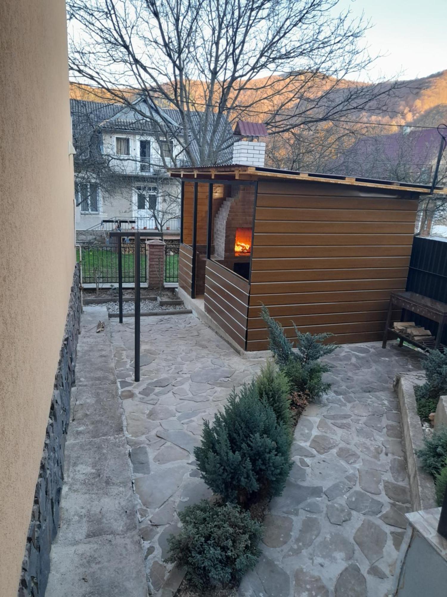 Villa Dva Opryshka Yaremche Habitación foto